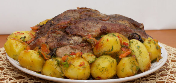 Картофель с мясом «Праздничный»