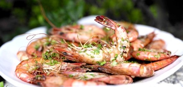 Чесночные креветки