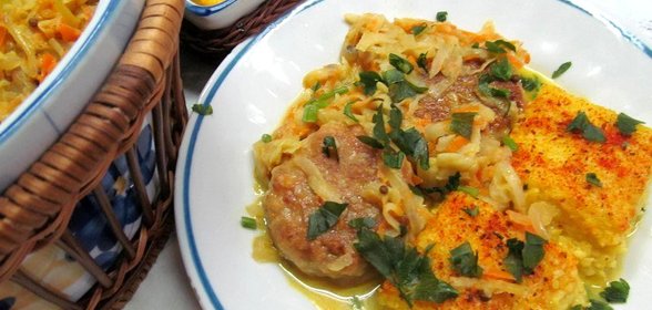 Полента с куриными фрикадельками