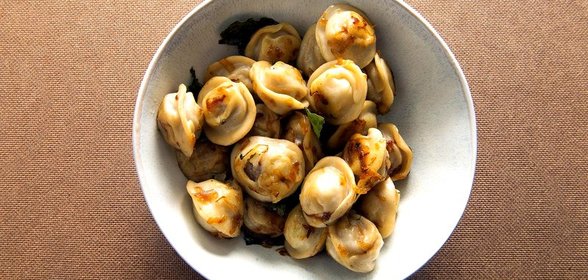 Пельмени с крапивой