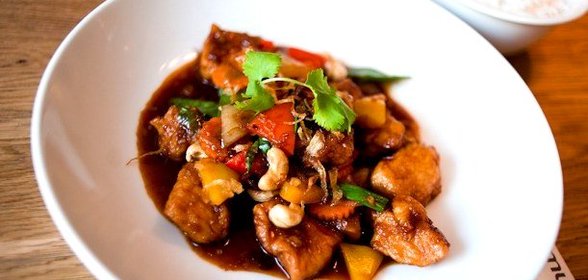 Курица «Кунг-пао» с шиитаке