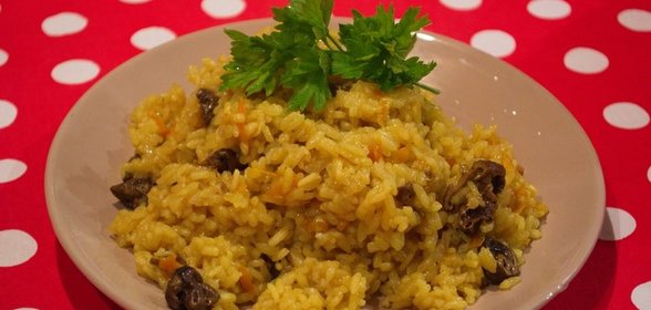 Плов с белыми грибами