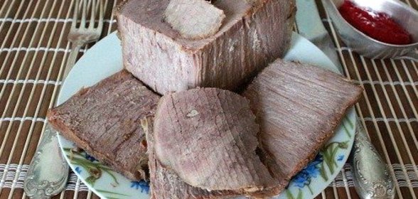Говядина, запеченная в собственном соку