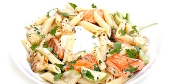 Пенне с форелью и моцареллой