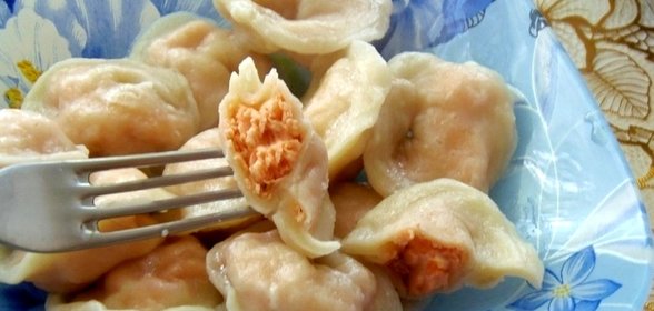 Рыбные пельмени из горбуши