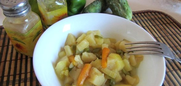 Рагу с зеленым горошком и болгарским перцем