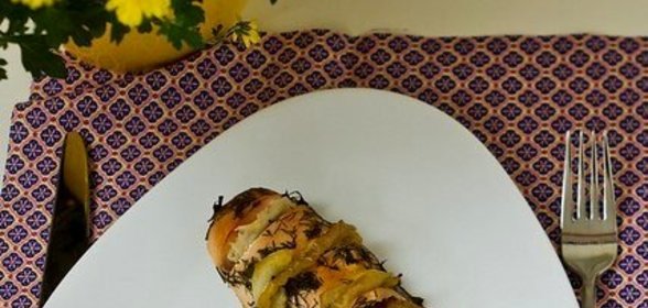 Курица, запеченная с яблоками