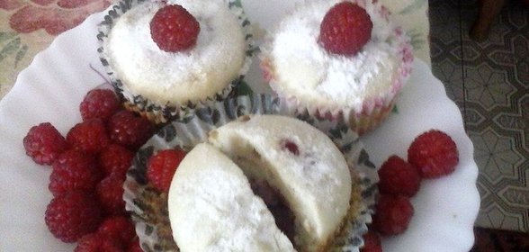 Малиновые маффины