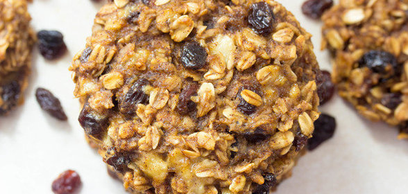 Овсяное печенье с бананом и изюмом