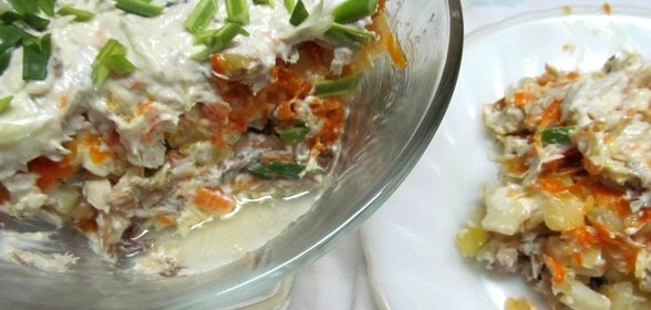 Салат с скумбрией отварной