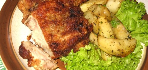 Свиная котлета на косточке