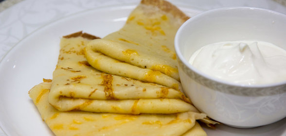Банановые булочки с кунжутом