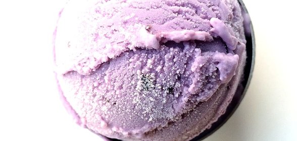 Чернично-лавандовое мороженое