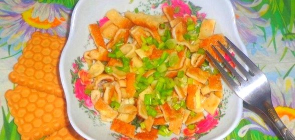 Салат со свежим огурцом и мясом