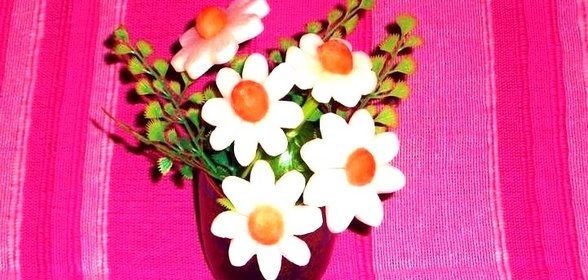 Ромашка из дайкона