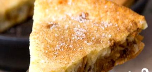 Пирог с инжиром и миндалем