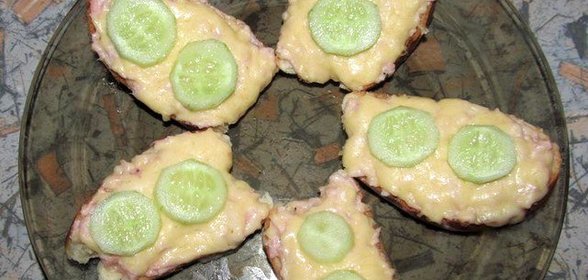 Горячие бутерброды с чесноком