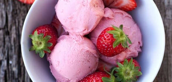 Как приготовить мороженое дома: секреты и рецепты