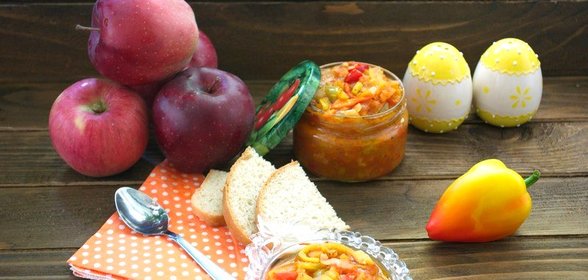 Лечо из болгарского перца с яблоками