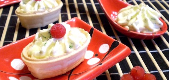 Закуска с сыром и чесноком