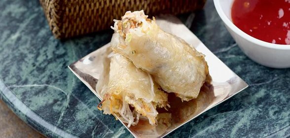 Спринг-роллы с цесаркой и креветками