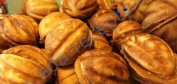 Печенье в формочках на газу Орешки