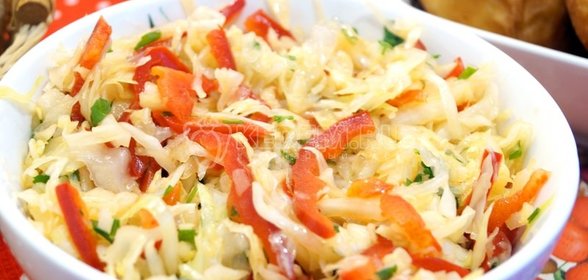 Салат из капусты «Витэлия»