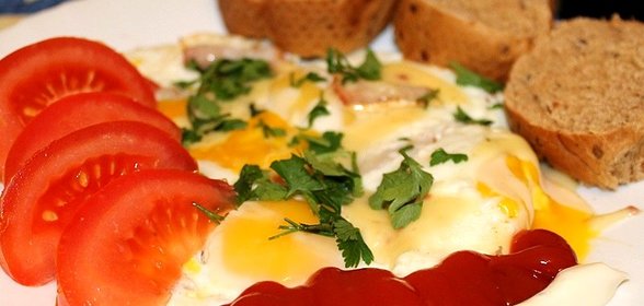 Яичница с сыром плавленным