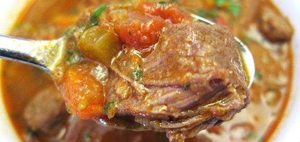 Мясное рагу с овощами