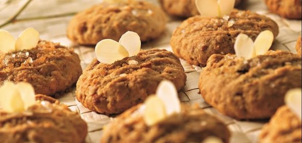 Печенье с курагой и йогуртом