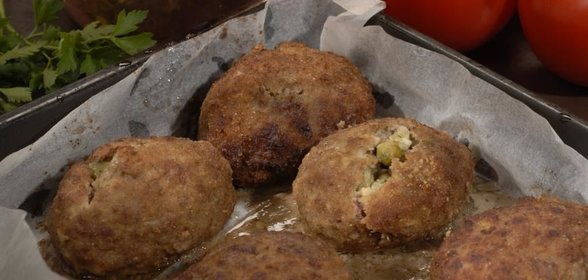 Зразы с зеленым горошком