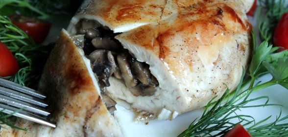 Куриная грудка, фаршированная шампиньонами