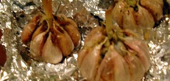 Чеснок запеченный с прованскими травами