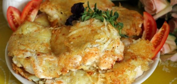 Отбивные из куриного филе в картофельной шубке