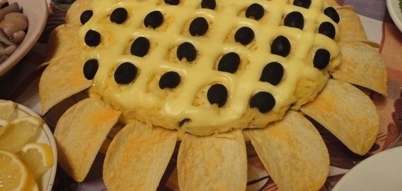 Яичная закуска с чесноком