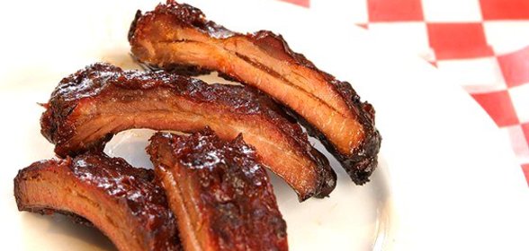 Маринованные свиные ребра в пяти специях