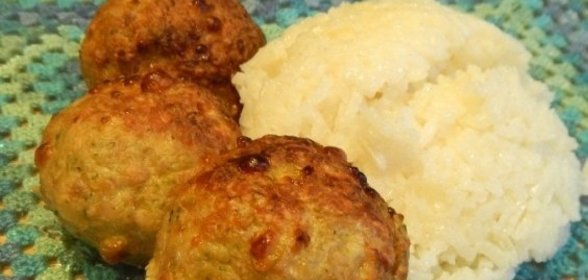 Куриные котлеты с брокколи