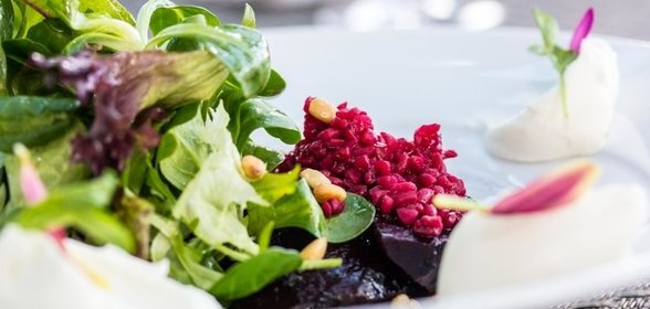Запеченная свекла с булгуром