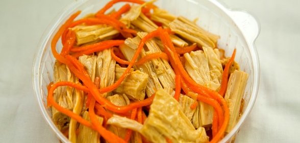 Салат из спаржи по-корейски