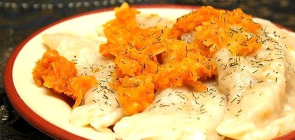 Вареники с сыром и ветчиной