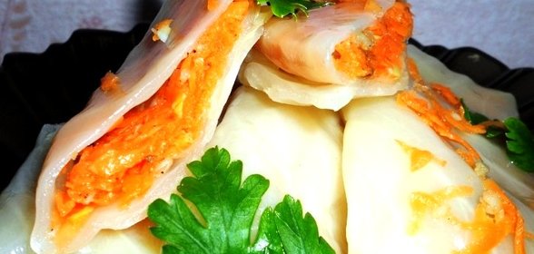 Капустные трубочки с морковью