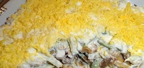 Салат из говядины с луком