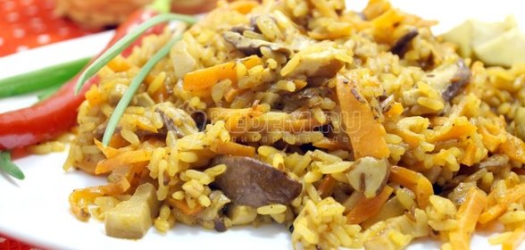 Плов с грибами