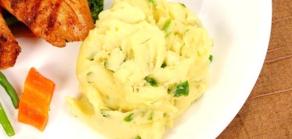 Пюре из картофеля и зеленой капусты