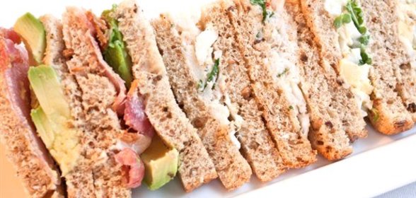 Закуска с крабами и авокадо по‑тайски