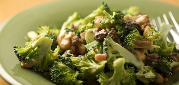 Салат из брокколи