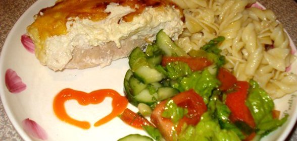 Запеченное куриное филе под сырной корочкой