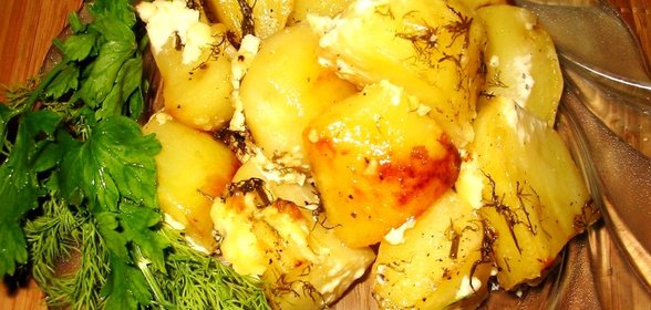 Картофель запеченный с салом