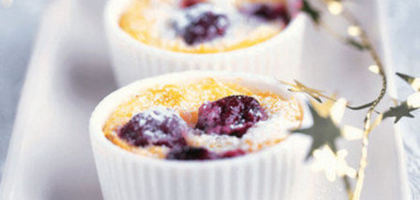 Миндальный крем с вишней