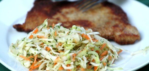 Салат из капусты с морковью